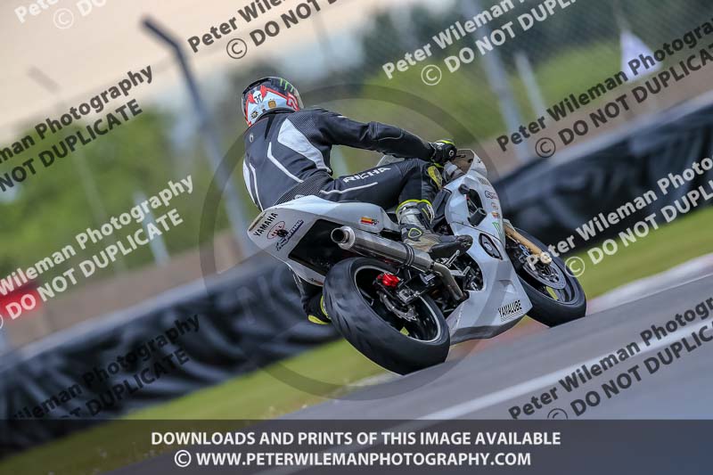PJ Motorsport Photography;donington no limits trackday;donington park photographs;donington trackday photographs;no limits trackdays;peter wileman photography;trackday digital images;trackday photos